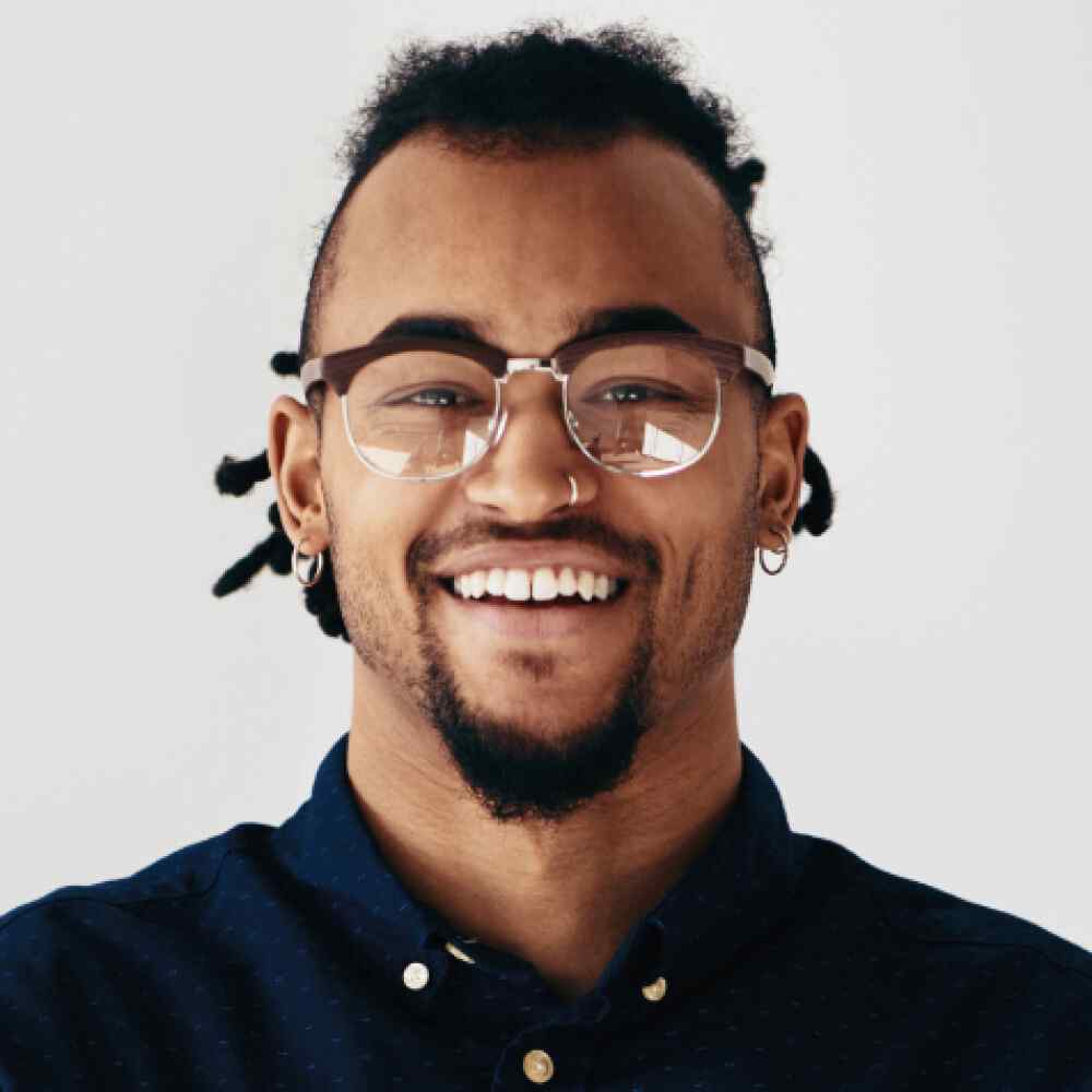 https://intuimax.com/wp-content/uploads/2023/11/team_04.jpg